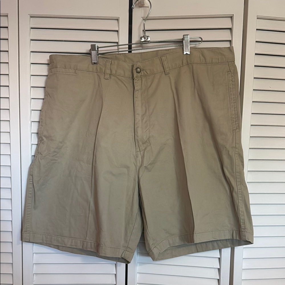 Men's Tan Shorts